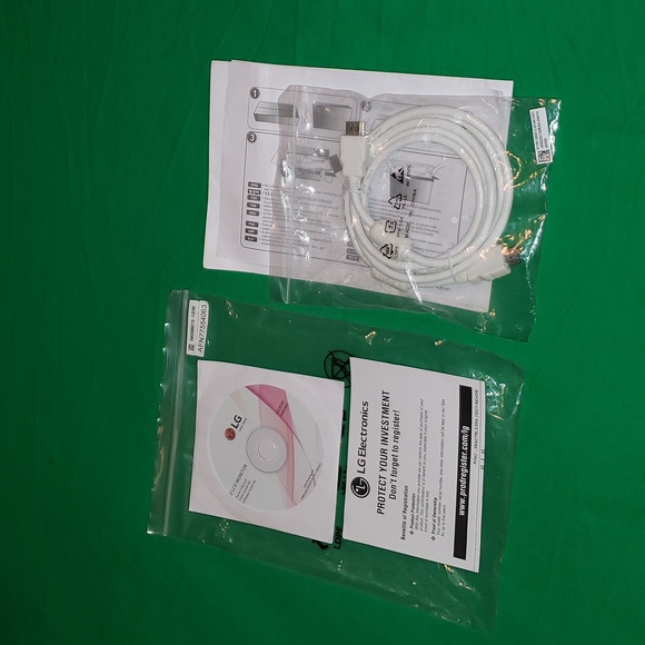 LG Monitor Manuals Software CD and Pro HDMI Cable New - Picture 2 of 5